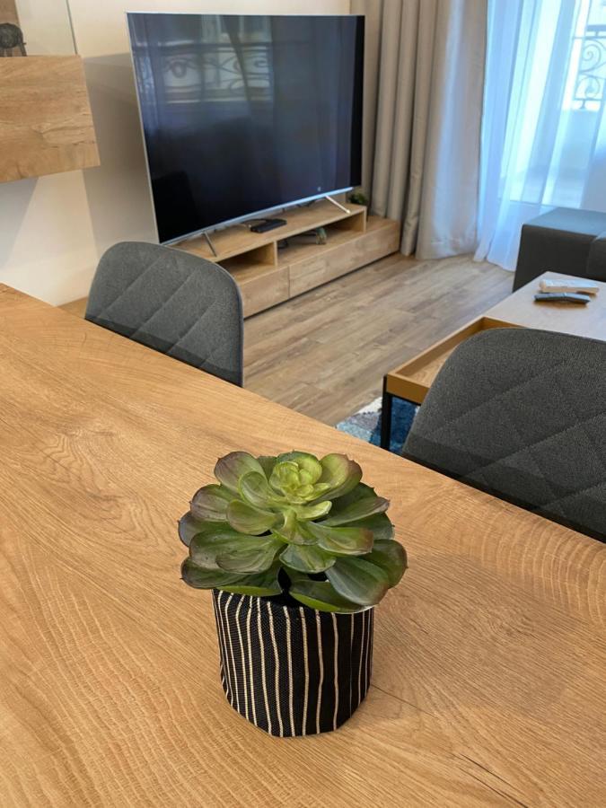 Arletti Luxury Apartment 鲁塞 外观 照片